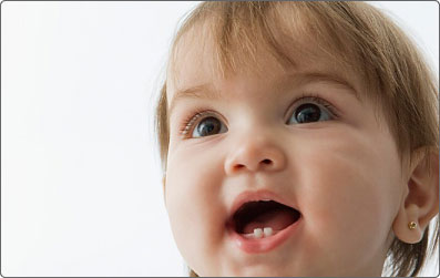 Comment soulager bébé quand il fait ses dents ?